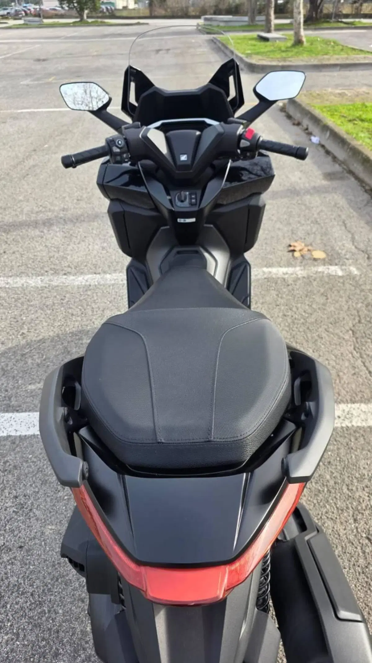 Honda Forza 350 (2025 - 26) (3)
