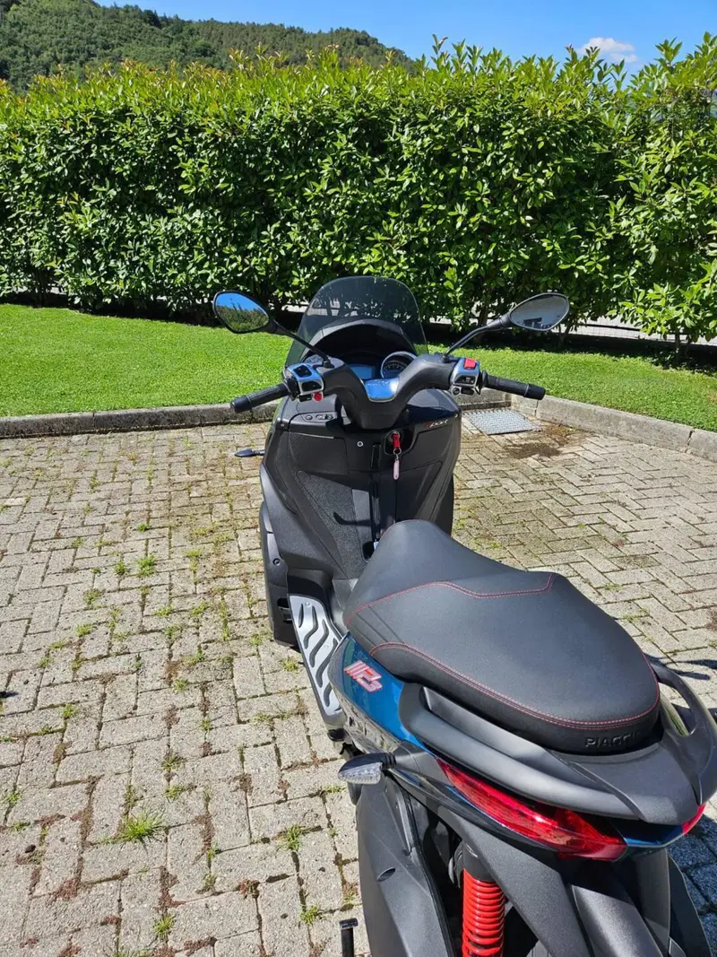 Piaggio MP3 300 ABS Hpe (2021 - 24) (3)