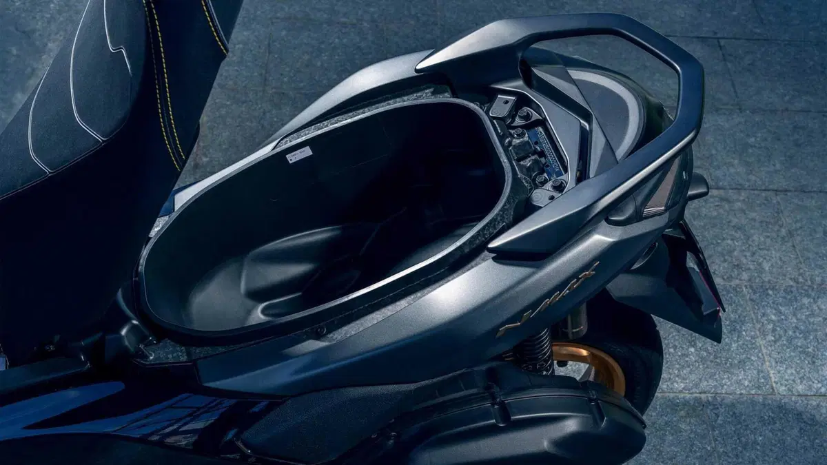 Yamaha N-Max 155 N-Max 155 (2026) (13)