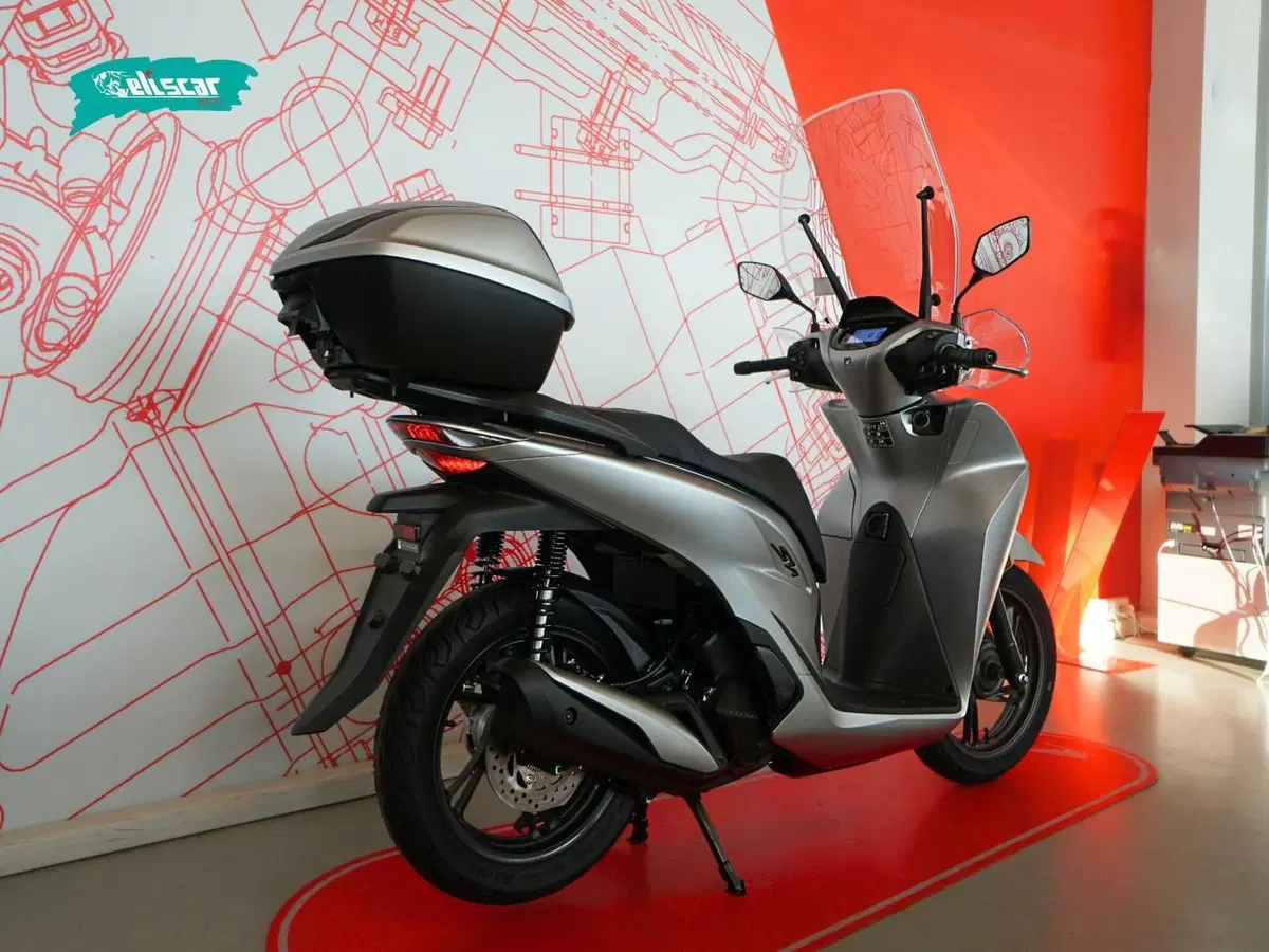 Honda SH 125 (2026) (4)