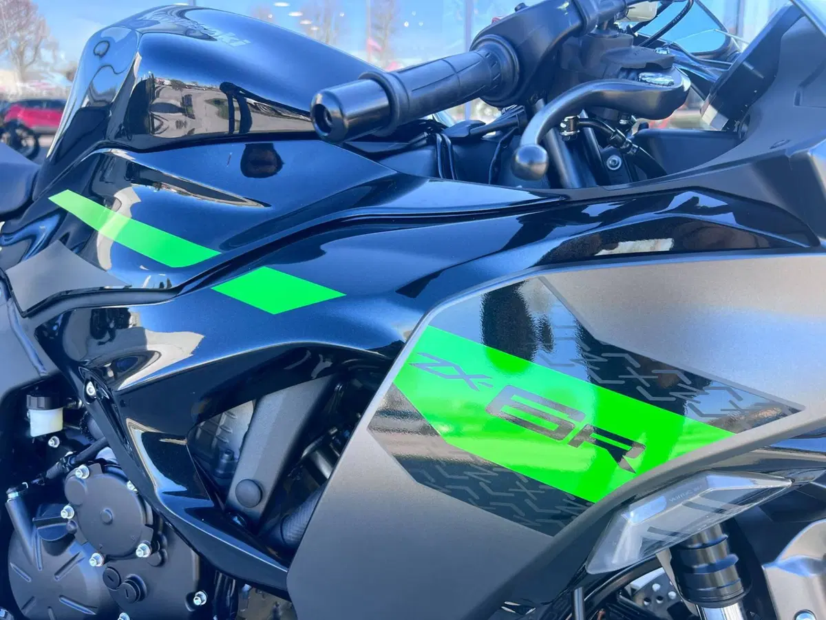 Kawasaki Ninja 636 ZX-6R (2024 - 26) (4)