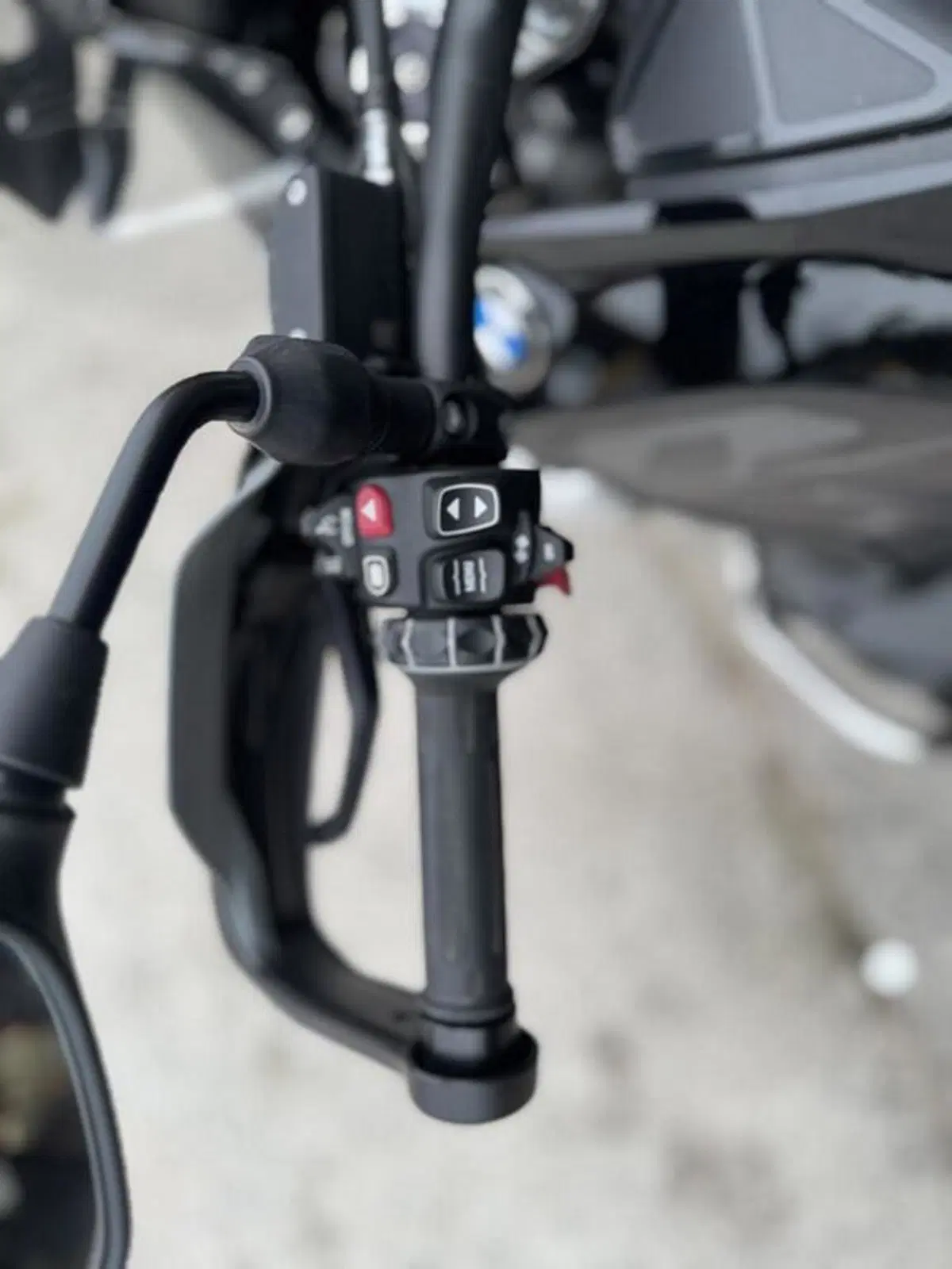 Bmw R 1300 GS Triple Black (2023 - 26) (6)