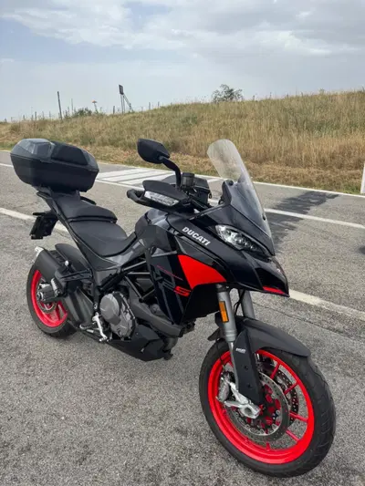 Ducati Multistrada V2 S (2022 - 24) usata
