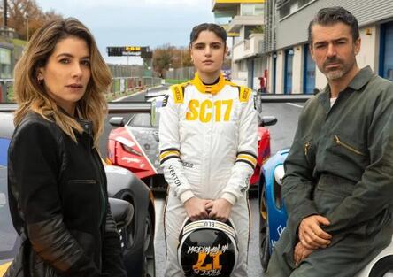 Motorvalley, la serie Netflix che profuma di benzina