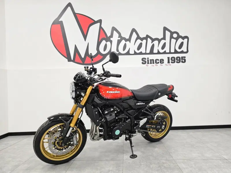 Kawasaki Z 900 RS SE (2026) (2)