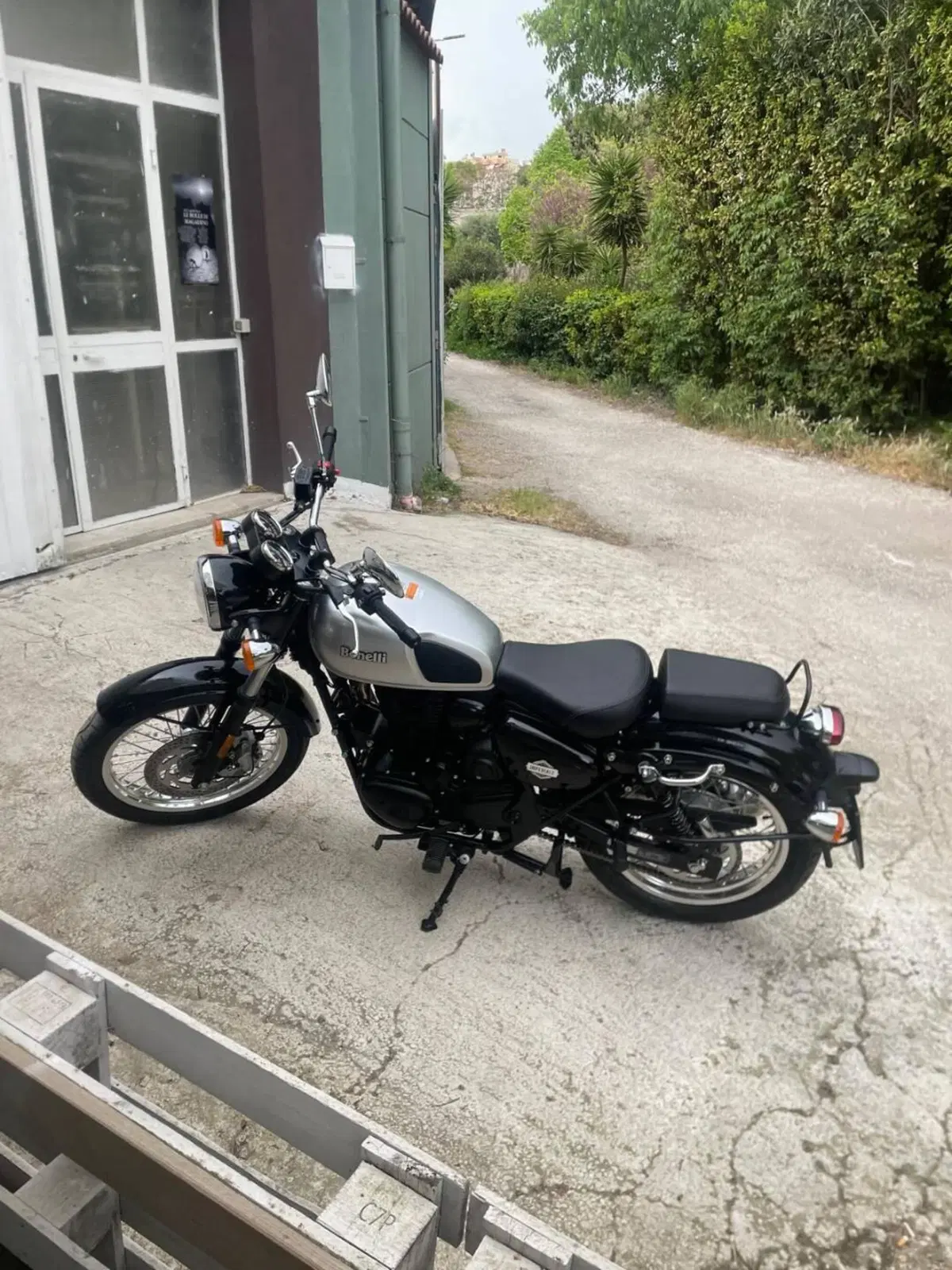 Benelli Imperiale 400 (2021 - 25) (2)