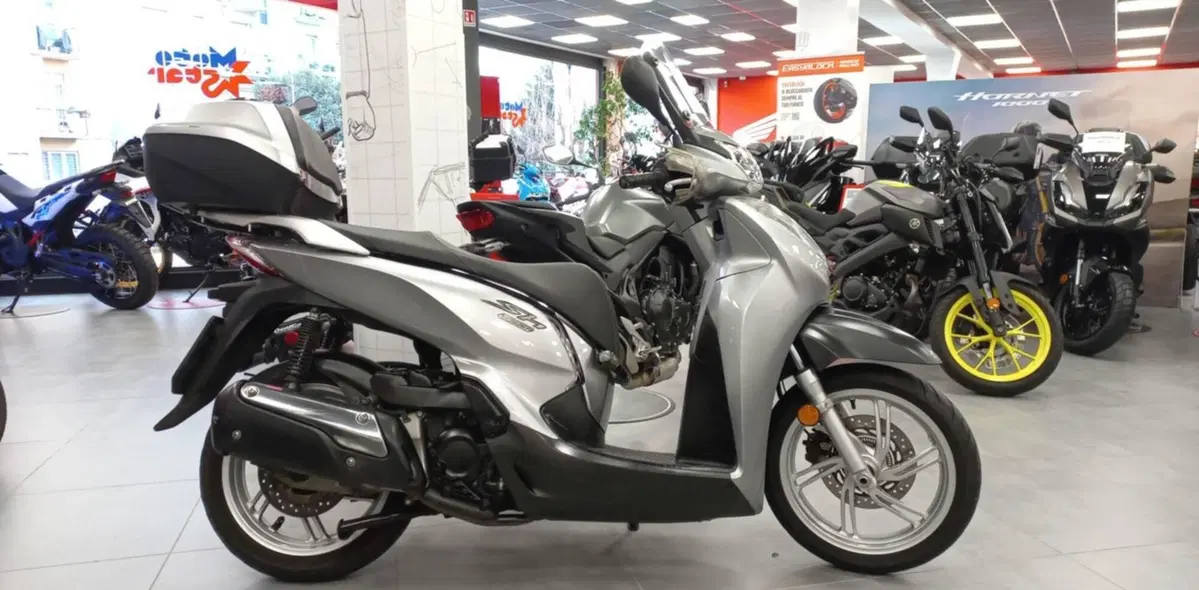 Honda SH 300 i ABS (2016 - 20)
