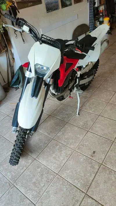 Husqvarna TE 250 (2012) usata