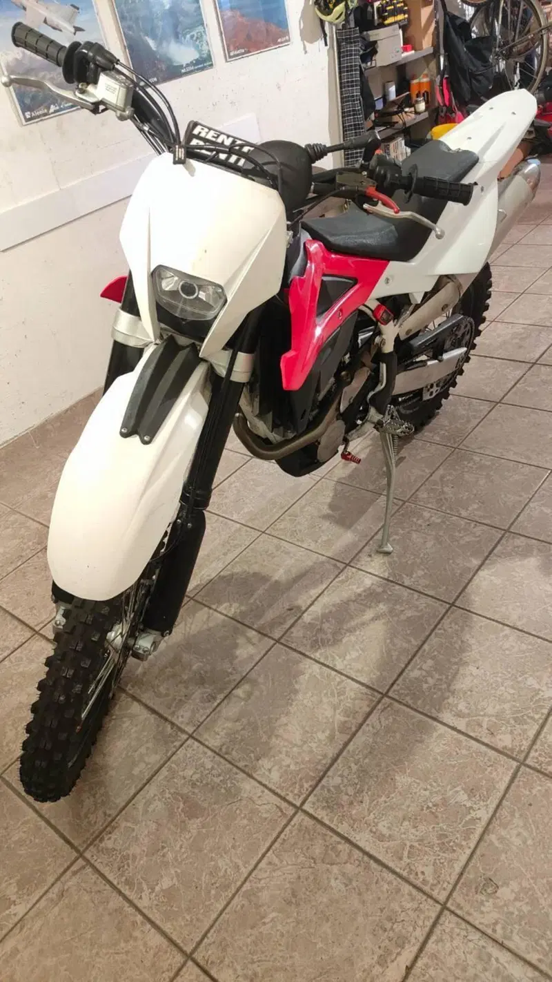 Husqvarna TE 250 (2012) (3)