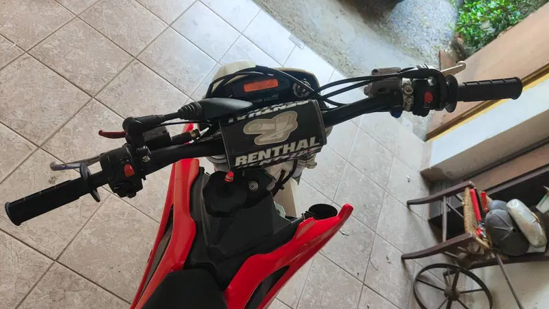 Husqvarna TE 250 (2012) (5)