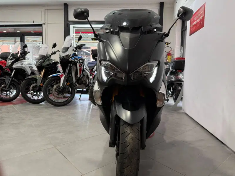 Yamaha T-Max 530 SX (2017 - 19) (4)