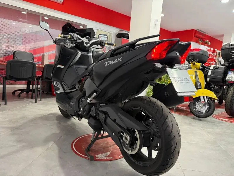 Yamaha T-Max 530 SX (2017 - 19) (7)