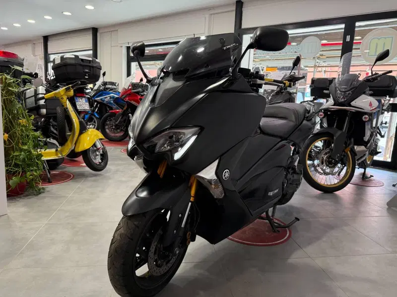 Yamaha T-Max 530 SX (2017 - 19) (8)
