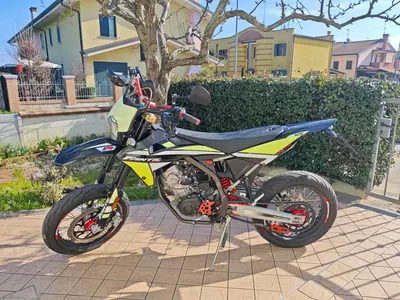 Fantic Motor Motard 125 Performance 4t (2020) usata