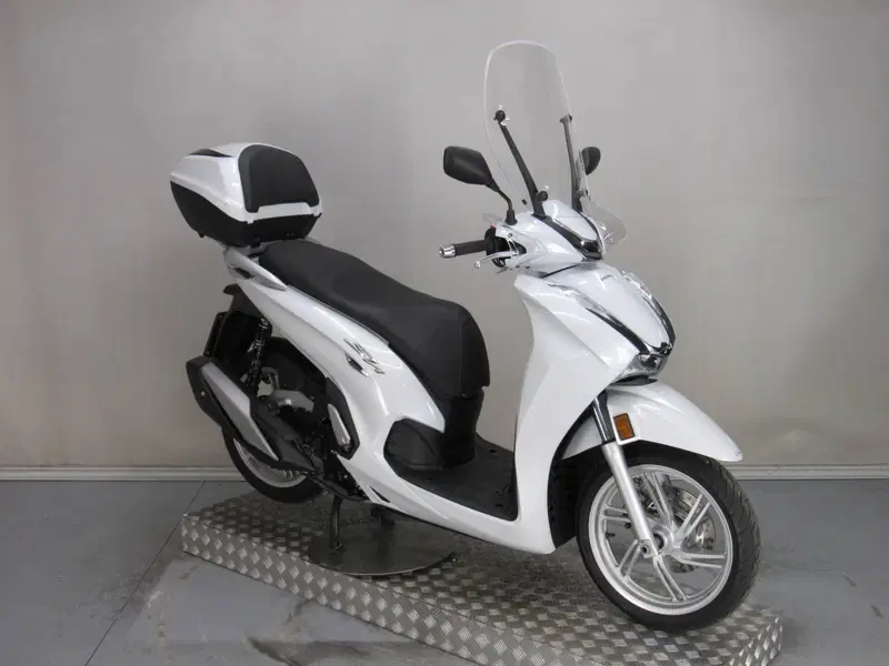 Honda SH 350 (2021 - 24) (2)