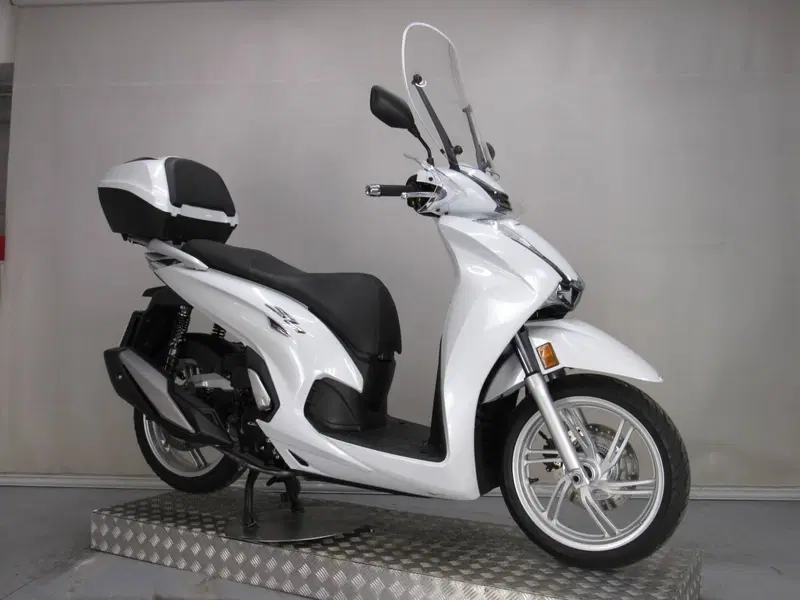 Honda SH 350 (2021 - 24) (8)