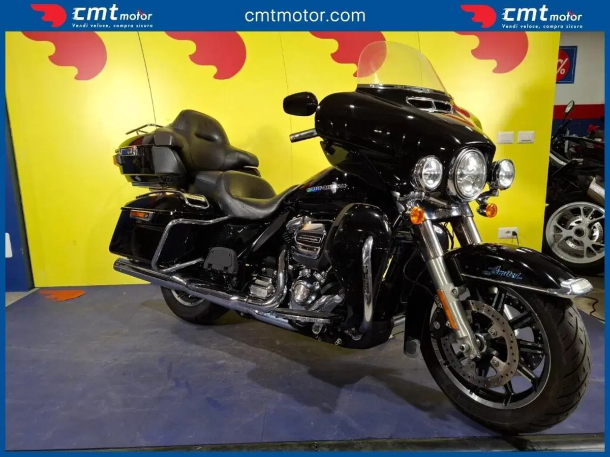 Harley-Davidson 107 Electra Glide Ultra Limited (2017 - 18) - FLHTK (3)