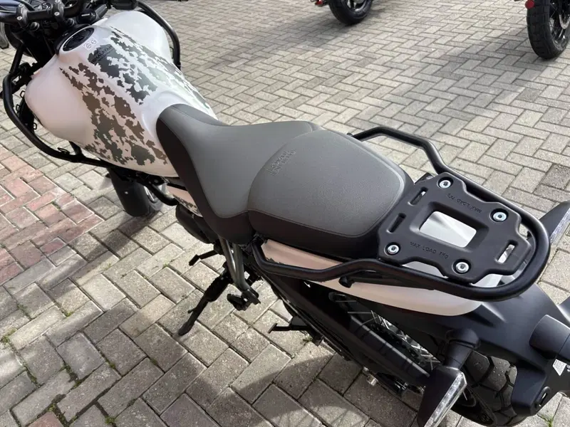 Royal Enfield Himalayan 450 (2024 - 26) (4)