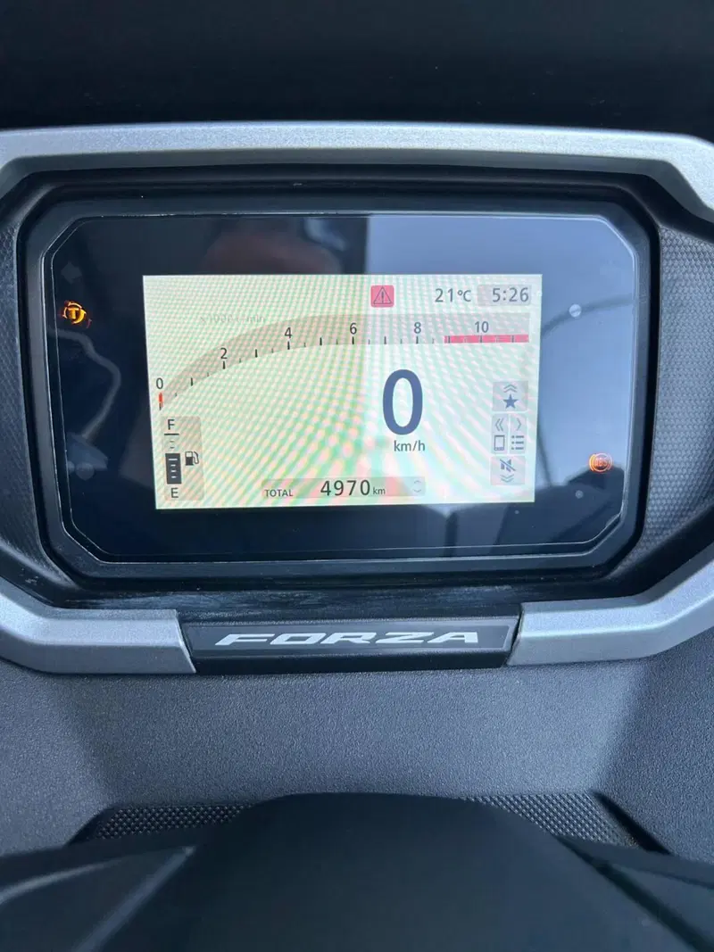 Honda Forza 350 (2025 - 26) (6)