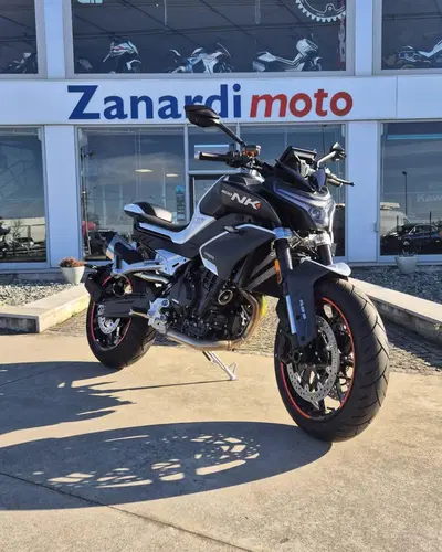 CFMOTO 800NK Advanced (2023 - 26) nuova