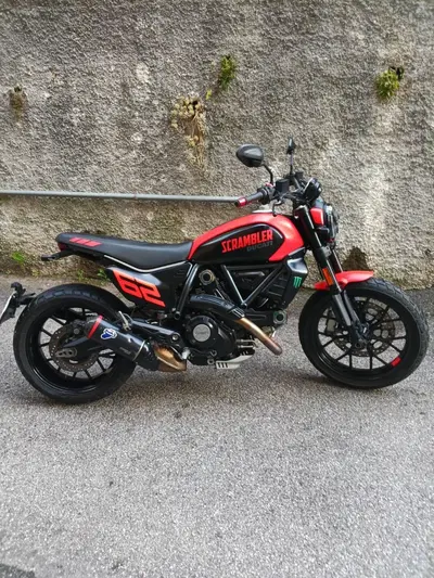 Ducati Scrambler 800 Full Throttle (2023 - 24) usata