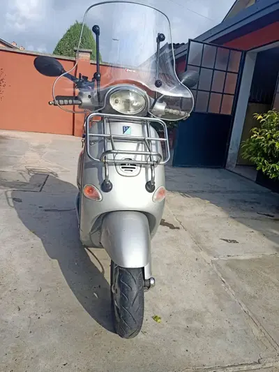 Vespa 150 ET4 (2002 - 04) usata