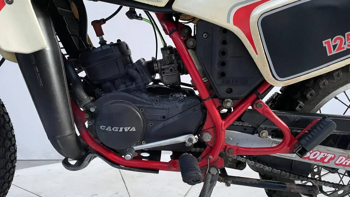 Cagiva ELEFANT 125 (7)