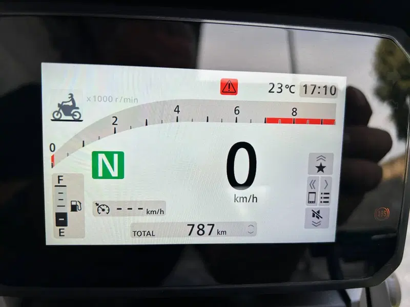 Honda X-ADV 750 (2025 - 26) (5)