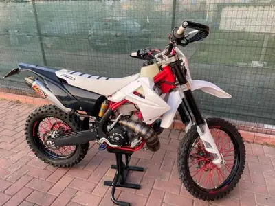 GASGAS EC 300 Standard (2011-12) usata