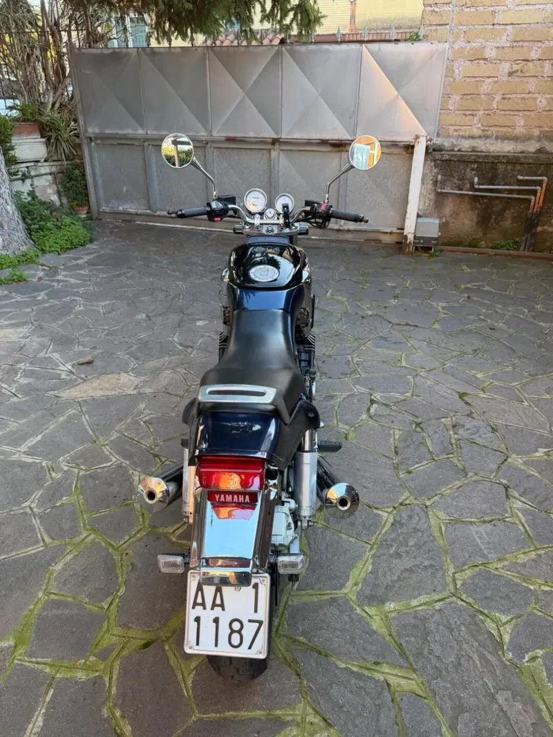 Yamaha FZX 750 (2)