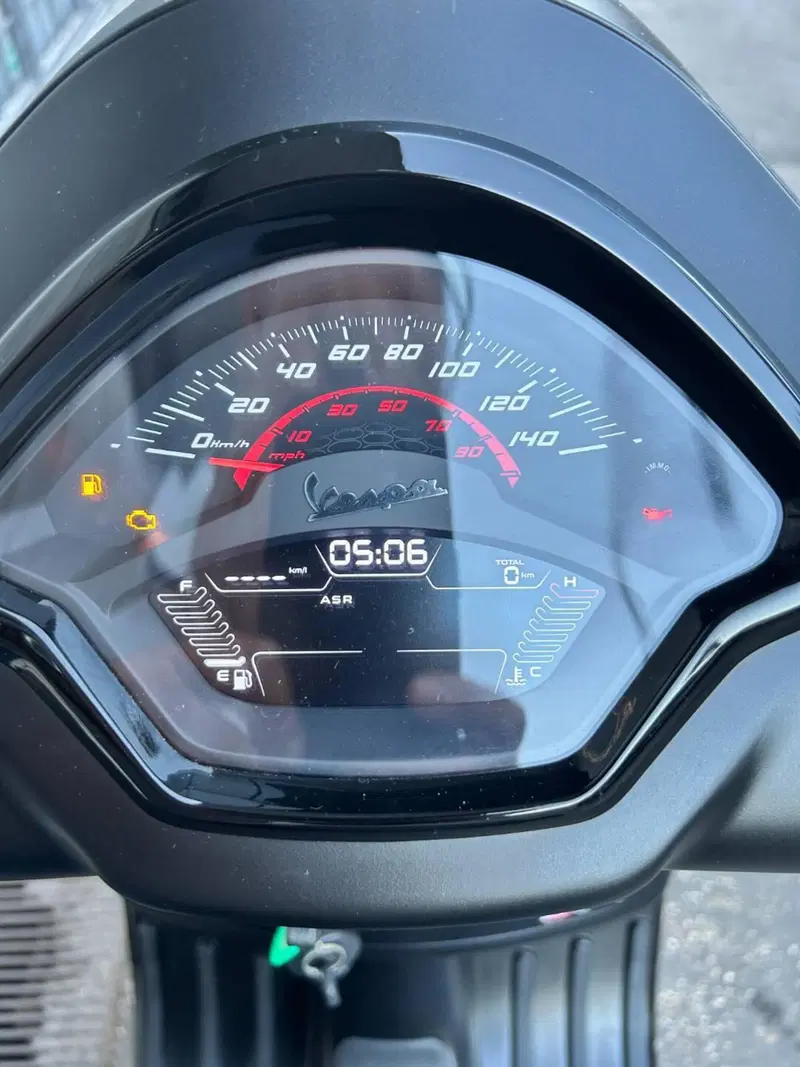 Vespa GTS 310 Supersport (2025 - 26) (7)