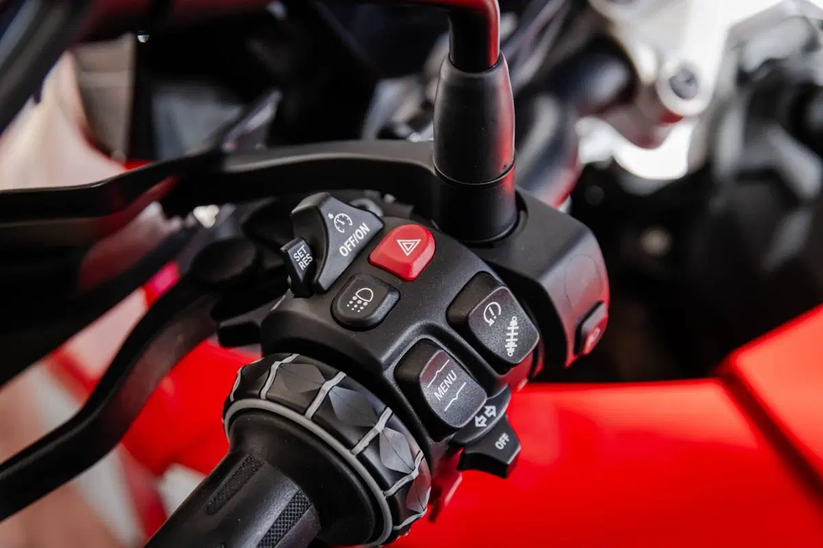 Bmw S 1000 XR (2017 - 19) (3)