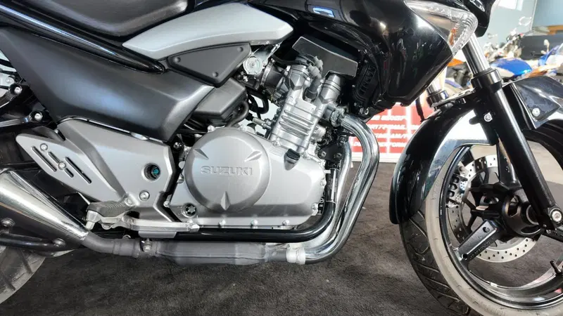 Suzuki Inazuma 250 (2012 - 17) (4)