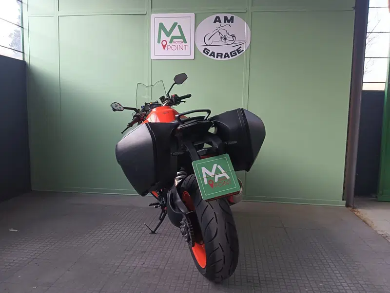 KTM 1290 Super Duke GT (2019 - 20) (4)