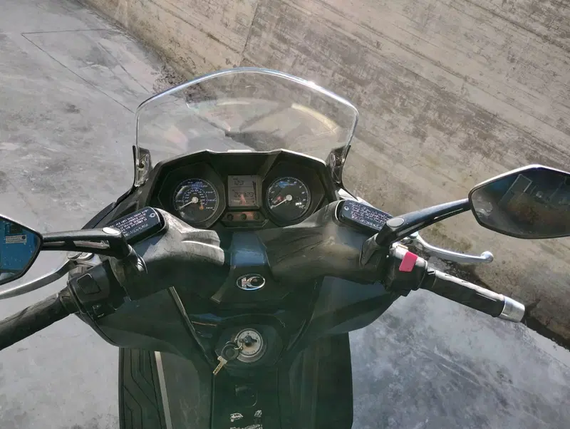 Kymco Downtown 350i ABS (2016 - 20) (10)