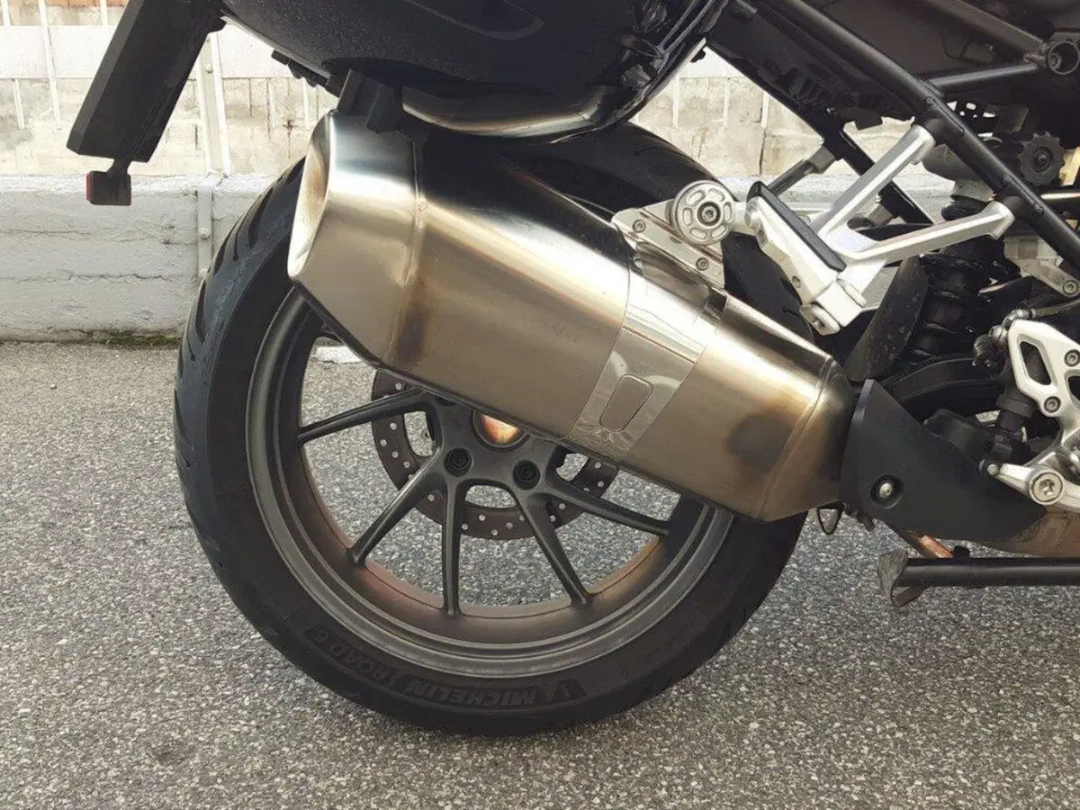 Bmw R 1250 R (2021 - 25) (9)