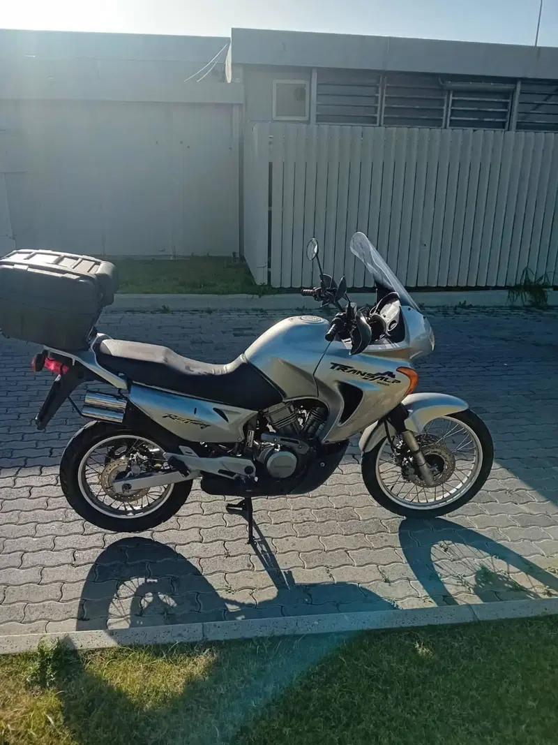 Honda Transalp XL 650V (2000 - 04) (2)
