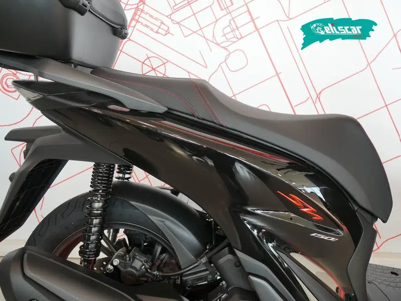 Honda SH 150 Sport (2026) (6)