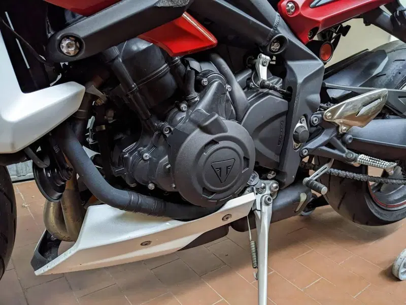 Triumph Street Triple R ABS (2013 - 17) (3)