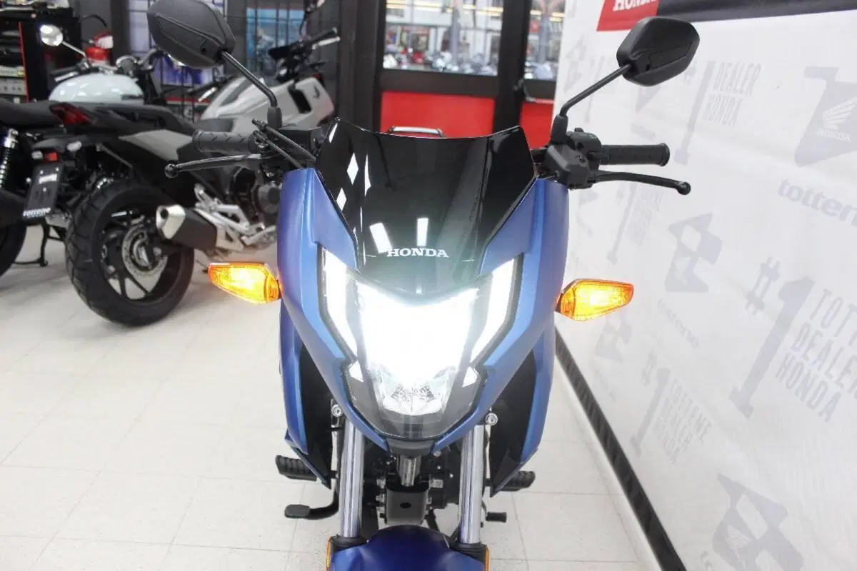 Honda CB 125 F (2026) (4)