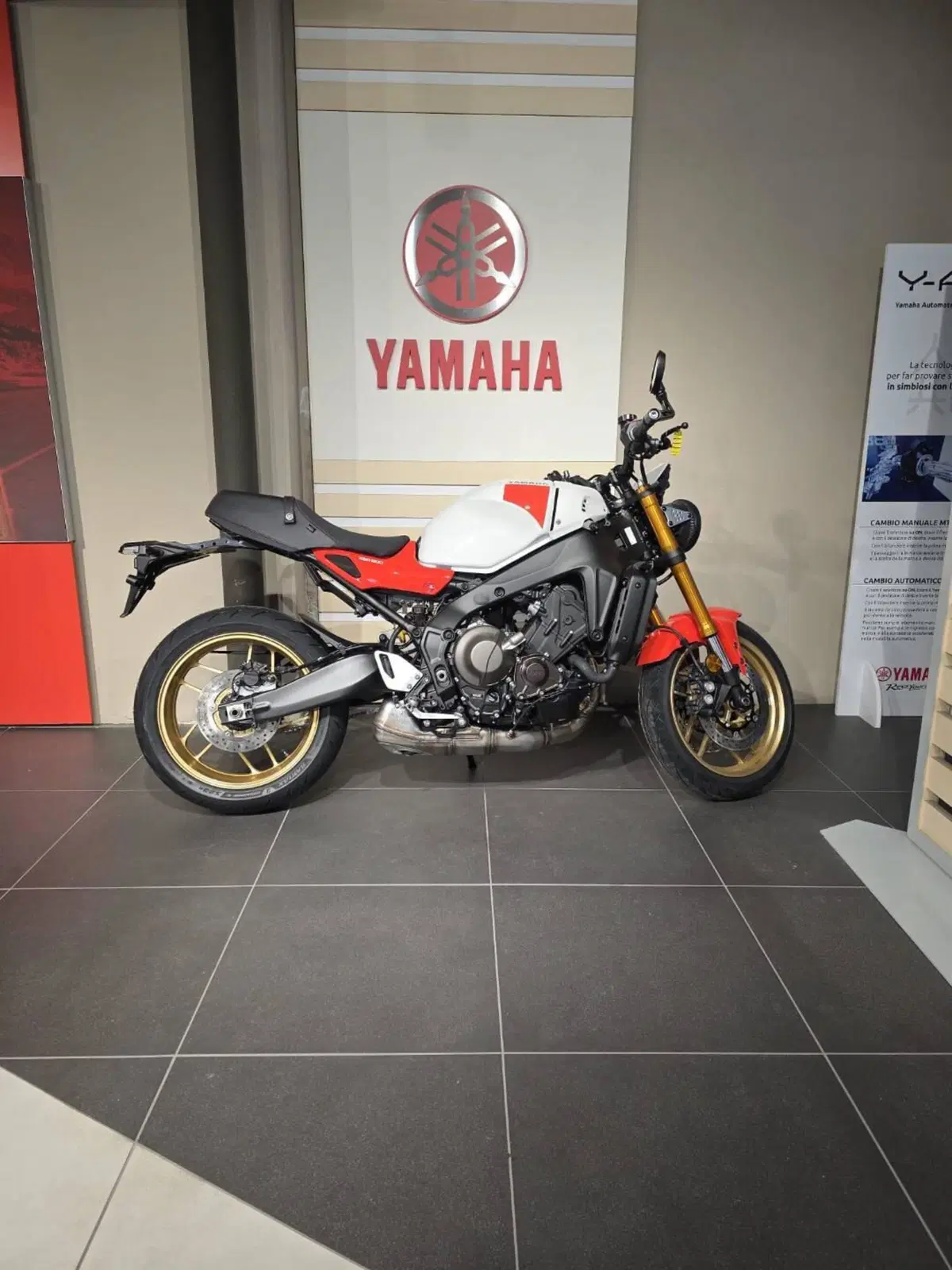Yamaha XSR 900 (2022 - 24)