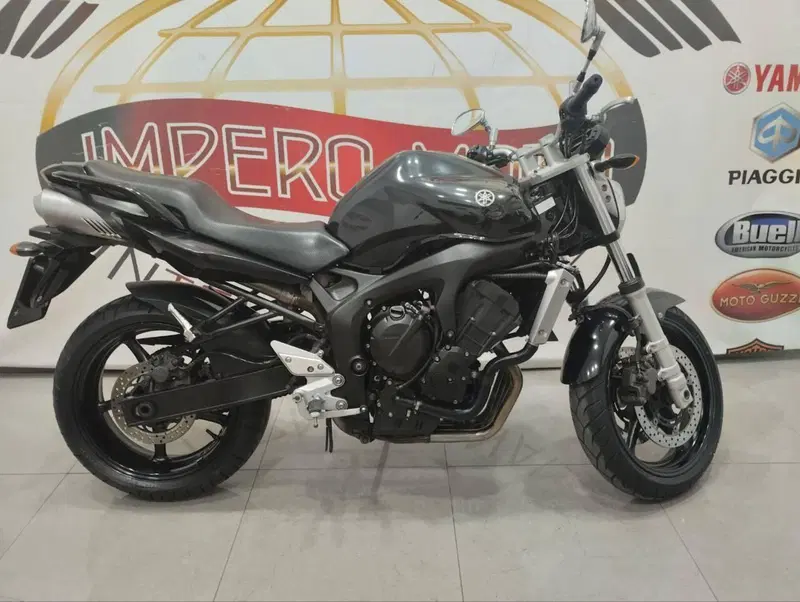 Yamaha FZ6 Fazer (2004 - 07) (2)