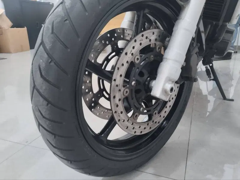 Yamaha FZ6 Fazer (2004 - 07) (8)