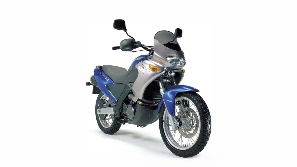 Aprilia Pegaso 650 IE (2001 - 02)