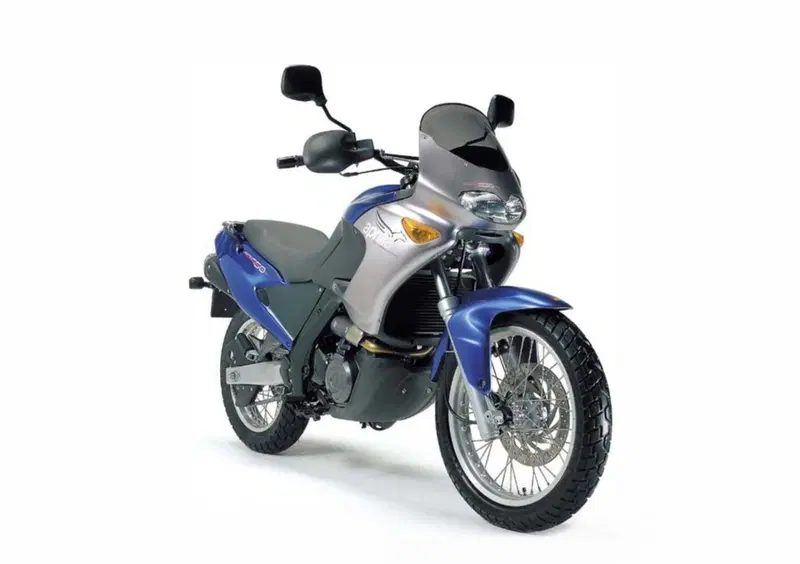 Aprilia Pegaso 650 Pegaso 650 IE (2001 - 02)