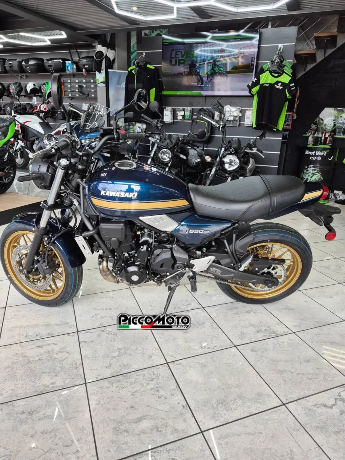 Kawasaki Z 650 RS (2025 - 26) (3)