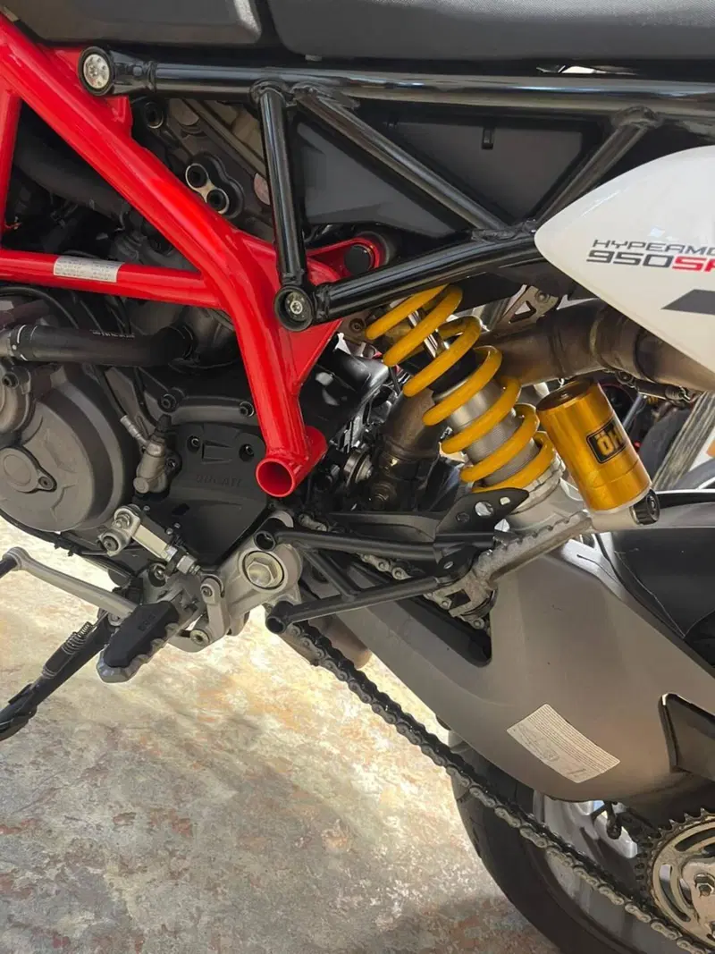 Ducati Hypermotard 950 SP (2022 - 25) (19)