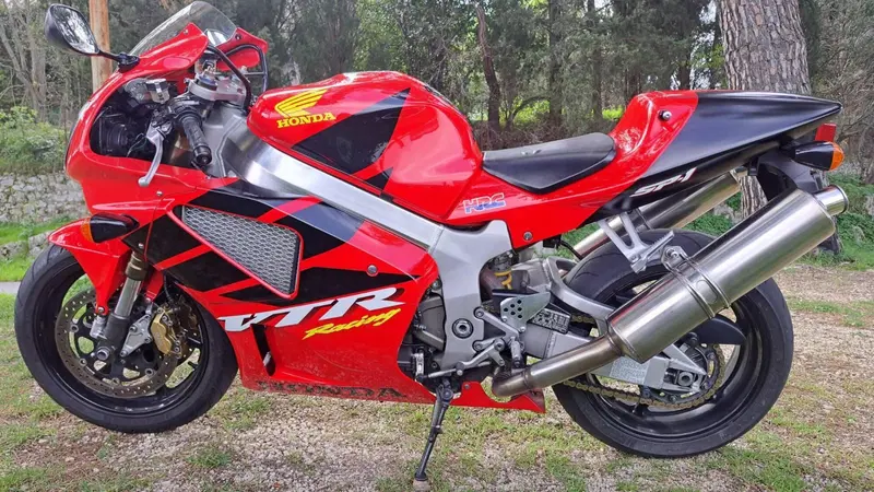 Honda VTR 1000 SP-1 (2000 - 01)
