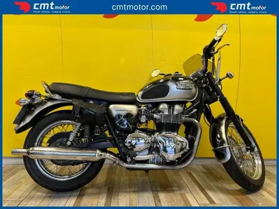 Triumph Bonneville 800 (2000 - 01) usata