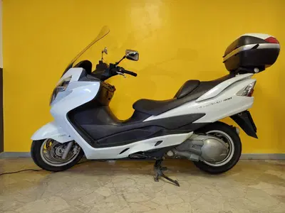 Suzuki Burgman AN 400 (2008 - 13) usata